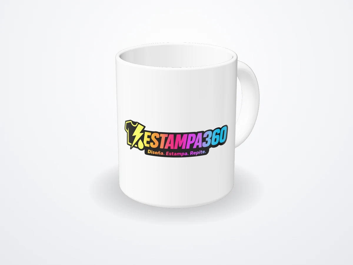Taza blanca personalizada con logo, vista previa en 3D